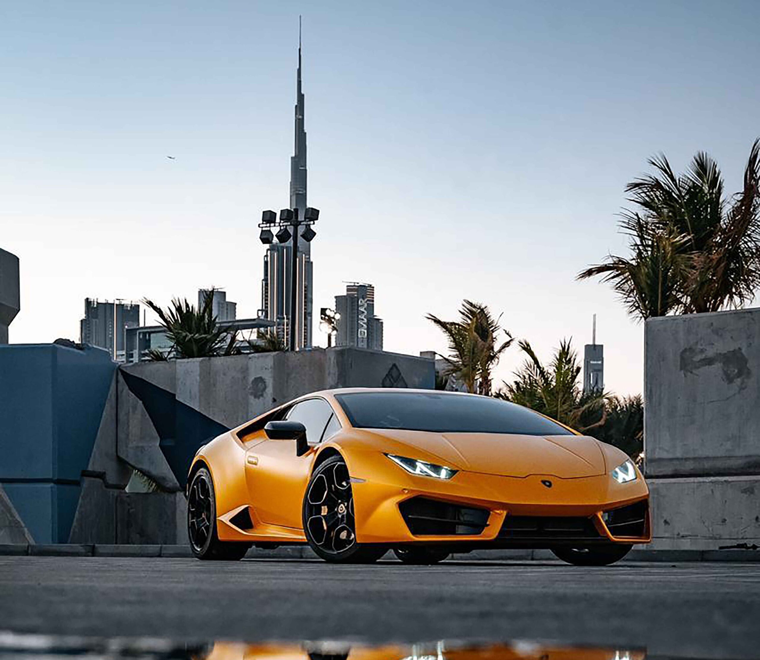 تأجير سيارات في دبي – أفضل الخدمات والأسعار